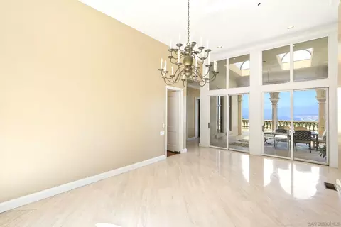 Dining - 2302 Rue Adriane, La Jolla, CA 92037 photo 1 of 1