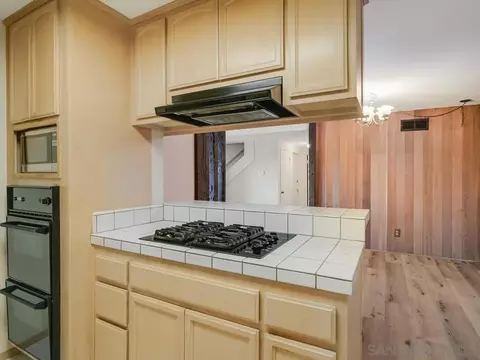 8017 Wetherly St, La Mesa, CA 91941 photo 14