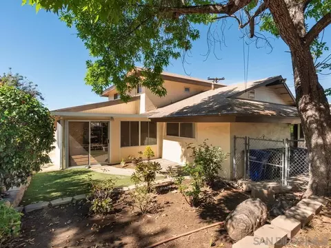 8017 Wetherly St, La Mesa, CA 91941 photo 37