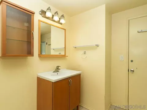 8017 Wetherly St, La Mesa, CA 91941 photo 25