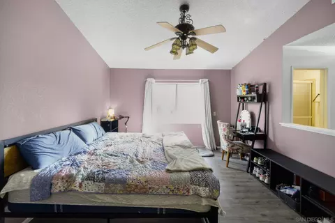 Bedroom - 1072 Violet St, Hemet, CA 92545 photo 2 of 3