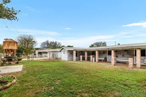 Exterior - 11179 Topo Ln, Lakeside, CA 92040 photo 6 of 12