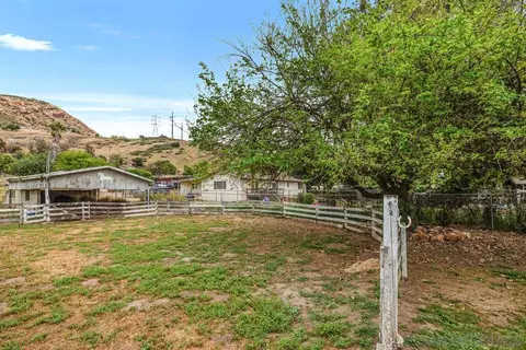 Exterior - 11179 Topo Ln, Lakeside, CA 92040 photo 7 of 12