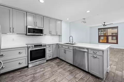 1150 J St #415, San Diego, CA 92101