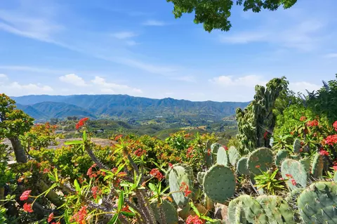 2384 Glenn Rd, Fallbrook, CA 92028