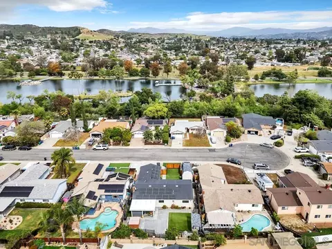 View/Area - 8969 New Seabury Dr, Santee, CA 92071 photo 5 of 9