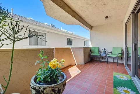 Exterior - 180 Date Ave, Imperial Beach, CA 91932 photo 3 of 8