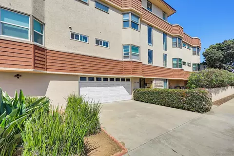 Exterior - 180 Date Ave, Imperial Beach, CA 91932 photo 4 of 8