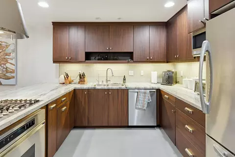 Kitchen - 180 Date Ave, Imperial Beach, CA 91932 photo 5 of 7