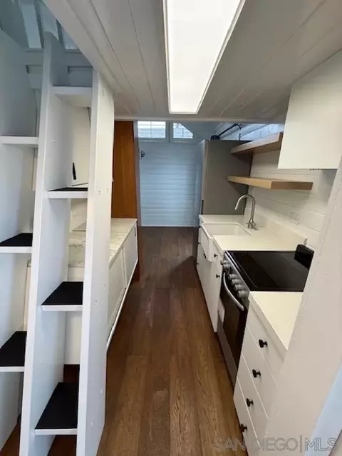 Entry Way - 170 Diana St #SPC 25, Encinitas, CA 92024 photo 2 of 2