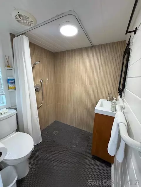 Bath - 170 Diana St #SPC 25, Encinitas, CA 92024 photo 1 of 1