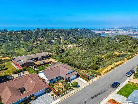 View/Area - 14224 Recuerdo Dr, Del Mar, CA 92014 photo 5 of 12