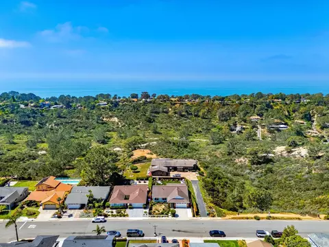 View/Area - 14224 Recuerdo Dr, Del Mar, CA 92014 photo 3 of 12