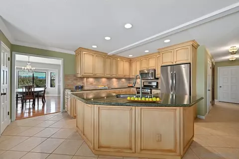 Kitchen - 1282 Olive Ave, Fallbrook, CA 92028 photo 2 of 3