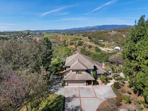 View/Area - 1282 Olive Ave, Fallbrook, CA 92028 photo 1 of 5