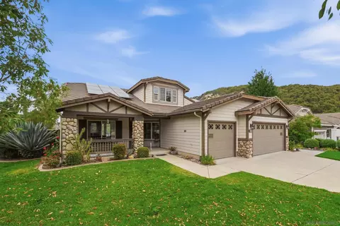 3204 Meadow Crk, Escondido, CA 92027