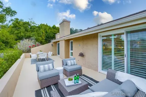 Exterior - 2152 Caminito Circulo Sur, La Jolla, CA 92037 photo 8 of 8