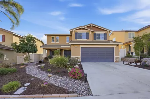 Exterior - 32892 Monte Dr, Temecula, CA 92592 photo 3 of 10