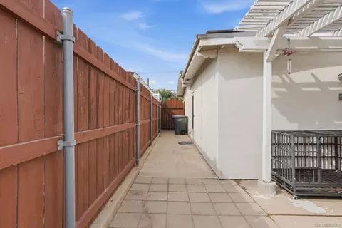 Exterior - 225 E Renette Ave, El Cajon, CA 92020 photo 10 of 10