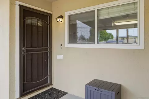 Entry Way - 225 E Renette Ave, El Cajon, CA 92020 photo 1 of 2