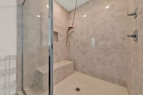 Bath - 9108 W W Blf, Santee, CA 92071 photo 6 of 10