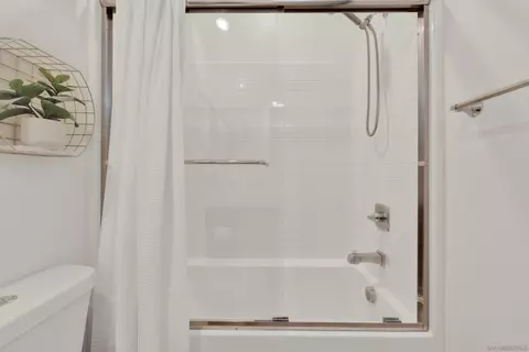 Bath - 9108 W W Blf, Santee, CA 92071 photo 10 of 10