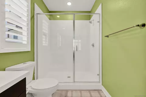 Bath - 9108 W W Blf, Santee, CA 92071 photo 2 of 10