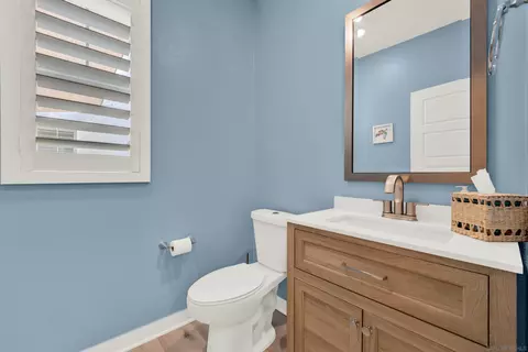 Bath - 9108 W W Blf, Santee, CA 92071 photo 3 of 10