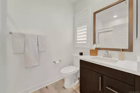 Bath - 9108 W W Blf, Santee, CA 92071 photo 8 of 10