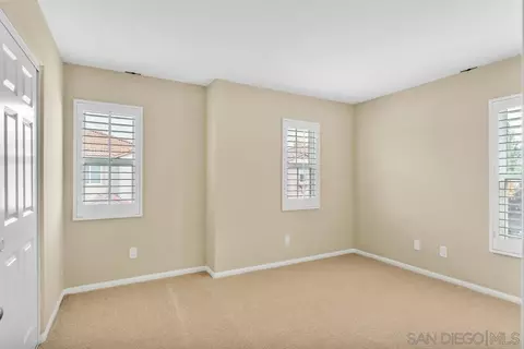 Bedroom - 423 Cornwall Gln, Escondido, CA 92027 photo 6 of 7