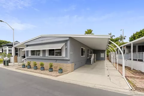 7026 San Bartolo St #18, Carlsbad, CA 92011