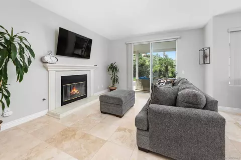 Living - 1571 Corte Daniel, Oceanside, CA 92056 photo 5 of 6