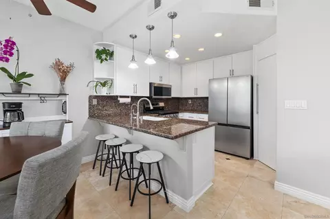 Kitchen - 1571 Corte Daniel, Oceanside, CA 92056 photo 1 of 3