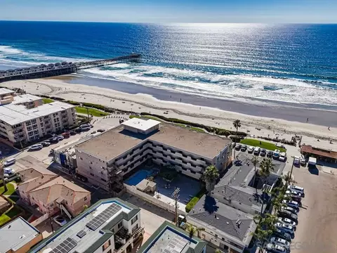 4667 Ocean Blvd #306, San Diego, CA 92109