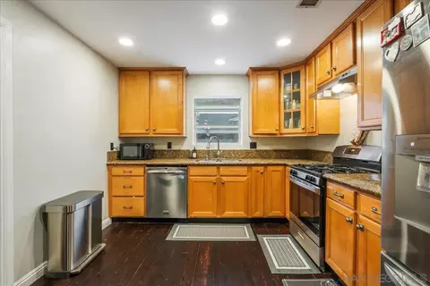 Kitchen - 1288 Camillo Way, El Cajon, CA 92021 photo 3 of 3