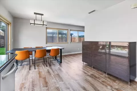 Dining - 13423 Floral Ave, Poway, CA 92064 photo 1 of 5