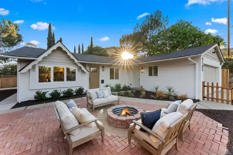 9185 Altamont Rd, La Mesa, CA 91942