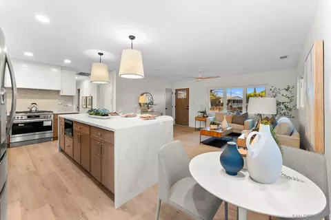 Kitchen - 9185 Altamont Rd, La Mesa, CA 91942 photo 5 of 6