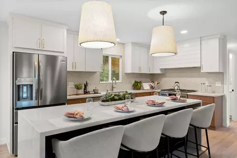 Kitchen - 9185 Altamont Rd, La Mesa, CA 91942 photo 6 of 6