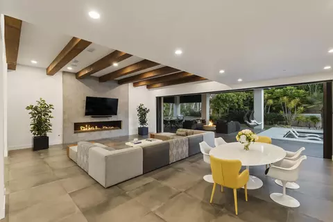 6850 Avenida De La Ronda, Rancho Santa Fe, CA 92067