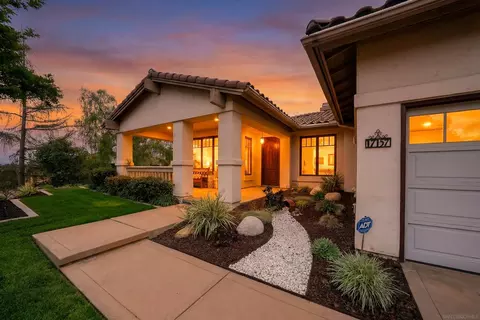 Exterior - 17157 Woodson View Ln, Ramona, CA 92065 photo 2 of 10