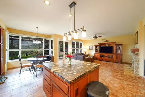 Kitchen - 17157 Woodson View Ln, Ramona, CA 92065 photo 2 of 2