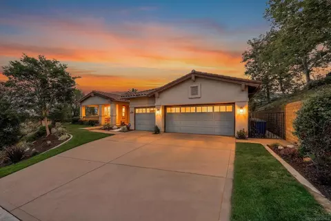 Exterior - 17157 Woodson View Ln, Ramona, CA 92065 photo 5 of 10