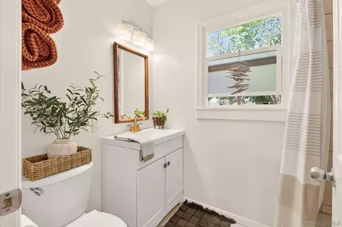 Bath - 5847 Amarillo Ave, La Mesa, CA 91942 photo 2 of 4