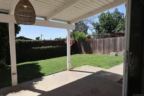 Exterior - 1134 Mcdonald Rd, Fallbrook, CA 92028 photo 4 of 16