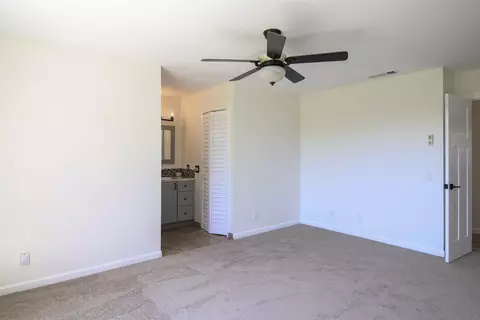 Bedroom - 1134 Mcdonald Rd, Fallbrook, CA 92028 photo 4 of 9