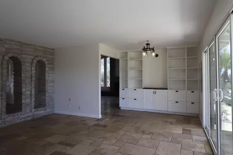 Living - 1134 Mcdonald Rd, Fallbrook, CA 92028 photo 9 of 24