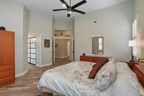 Bedroom - 397 Moonstone Bay, Oceanside, CA 92057 photo 2 of 4