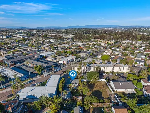 View/Area - 415 S Weitzel St, Oceanside, CA 92054 photo 5 of 7