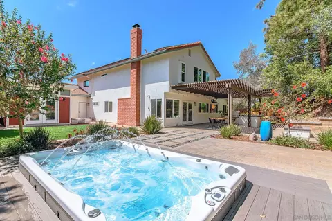 Exterior - 534 Shanas, Encinitas, CA 92024 photo 6 of 15